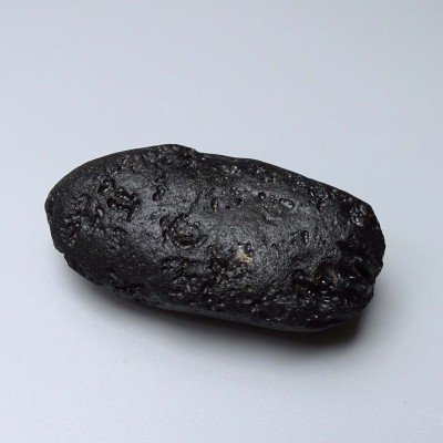 Tektite natural indochinite 112g, Vietnam