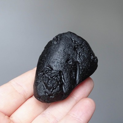 Tektite natural indochinite 67g, Vietnam