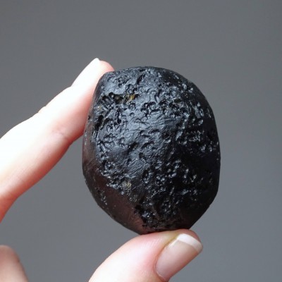 Tektite natural indochinite 115g, Vietnam