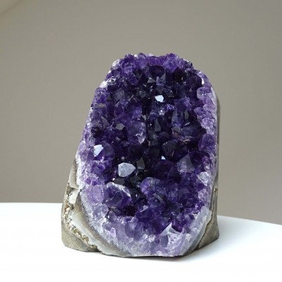 Amethyst natürliche Druse 349g, Uruguay