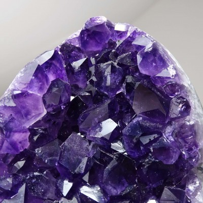 Amethyst natürliche Druse 2503g, Uruguay