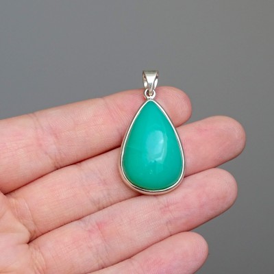 Chrysoprase pendant in silver top quality 7.7g, Tanzania