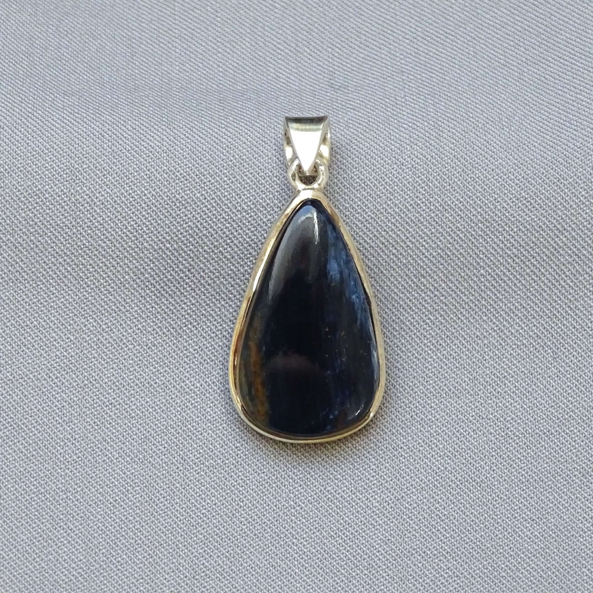 Pietersit natural mineral pendant in silver 6.4g, Namibia