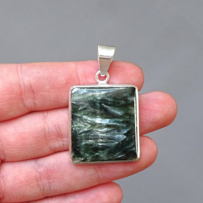 Serafinite pendant in silver 12.9g, Russia