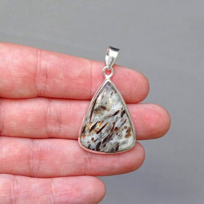 Astrophyllite pendant in silver 6.6g, Russia