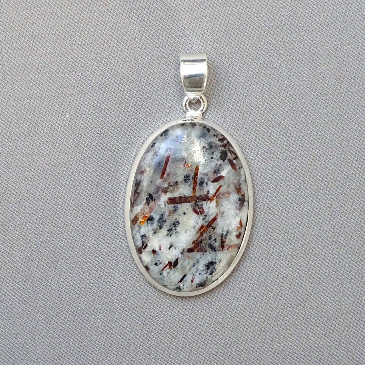 Astrophyllite pendant in silver 11,9g, Russia