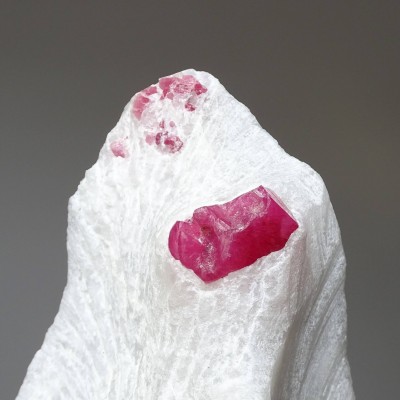 Natural spinel in marble 348g, Vietnam