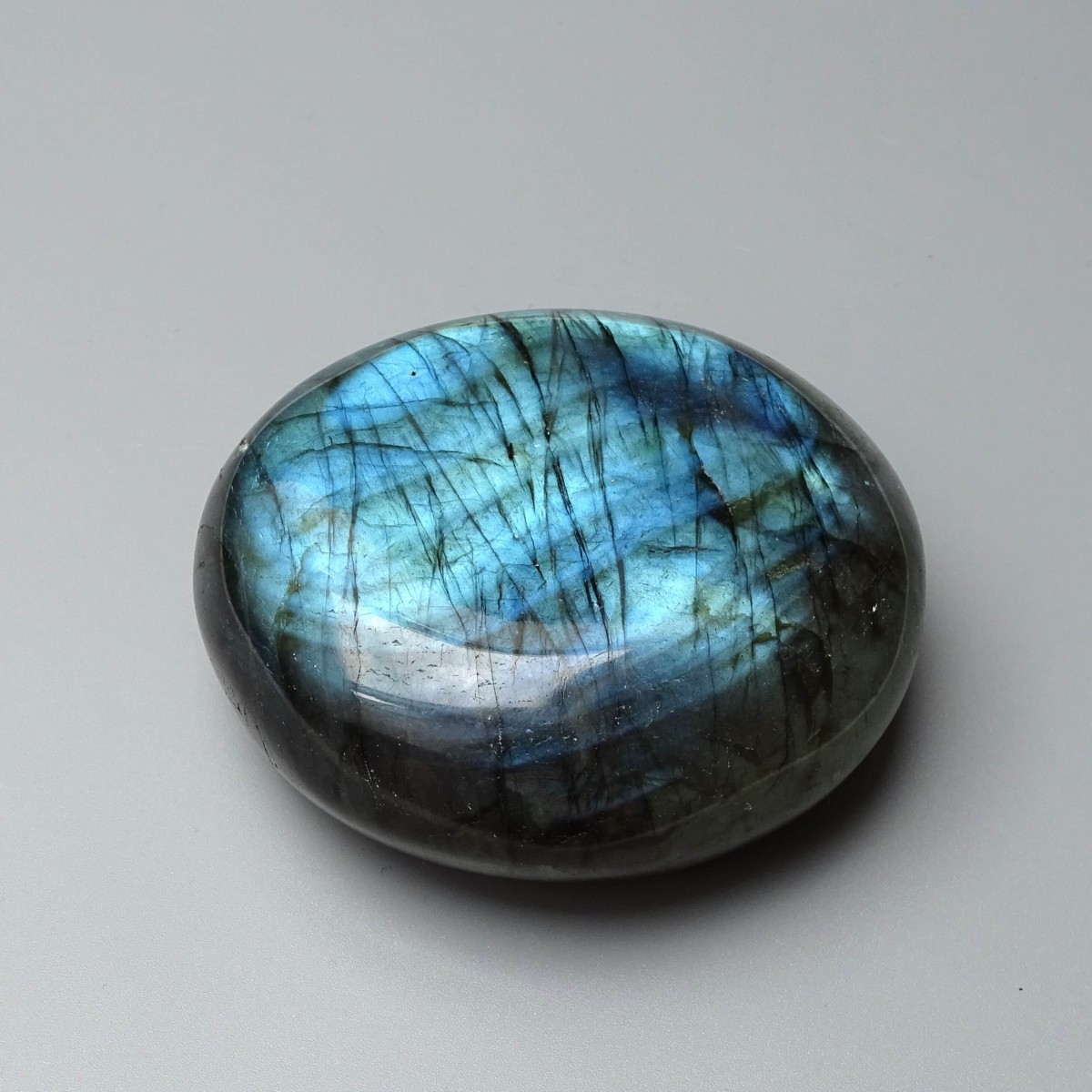 Labradorite polished 353g, Madagascar