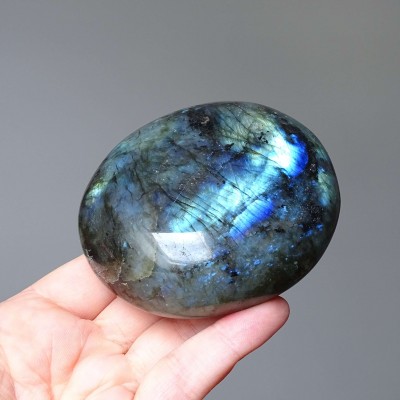 Labradorite polished 353g, Madagascar