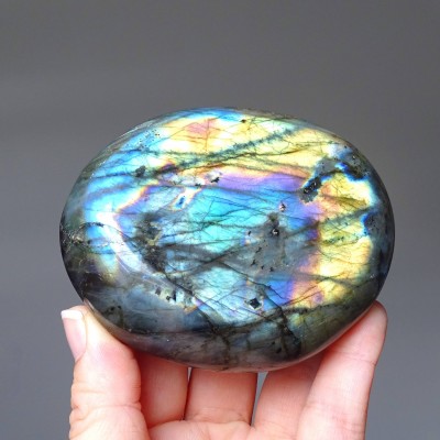 Labradorite polished 384g, Madagascar