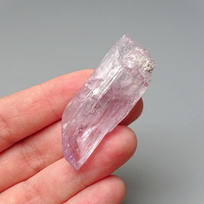 Kunzite natural crystal 19g, Afghanistan