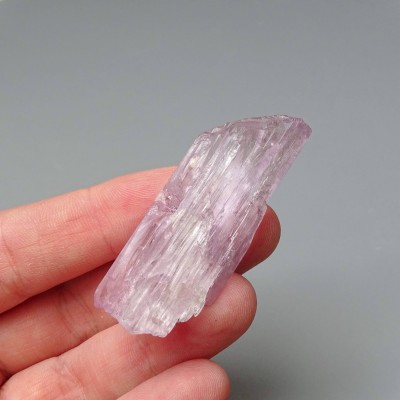 Kunzite natural crystal 19g, Afghanistan