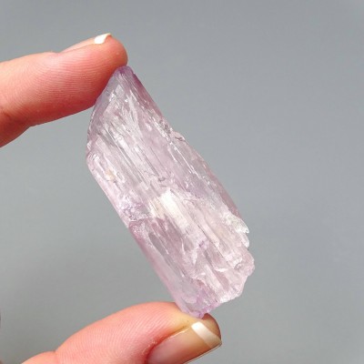 Kunzite natural crystal 19g, Afghanistan