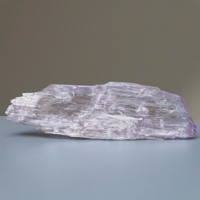 Kunzite natural crystal 56.8g, Afghanistan