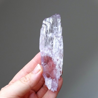 Kunzite natural crystal 56.8g, Afghanistan