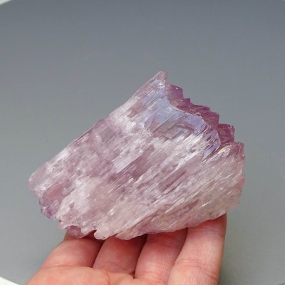 Kunzite natural crystal 190.7g, Afghanistan