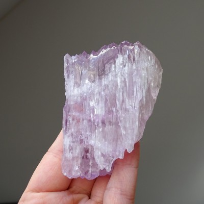 Kunzite natural crystal 190.7g, Afghanistan