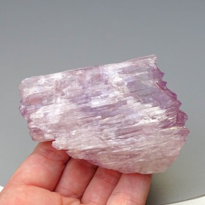 Kunzite natural crystal 190.7g, Afghanistan