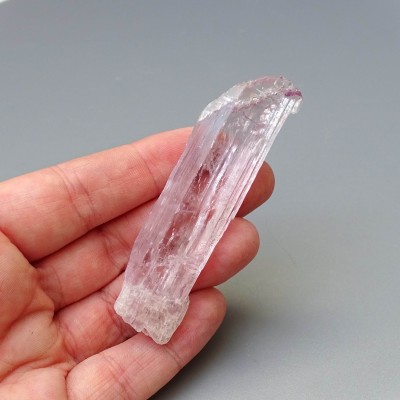 Kunzite natural crystal 30.9g, Afghanistan