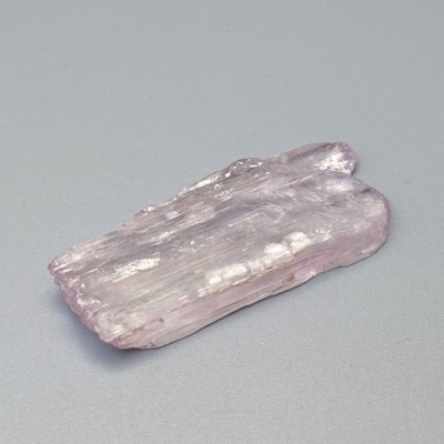 Kunzite natural crystal 21.7g, Afghanistan