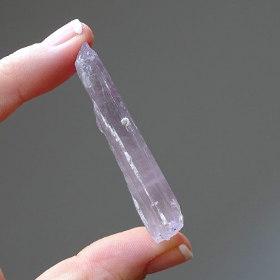 Kunzite natural crystal 21.7g, Afghanistan