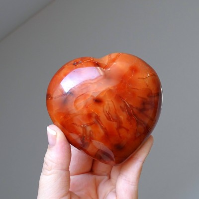 Polished carnelian - heart 378g, Madagascar