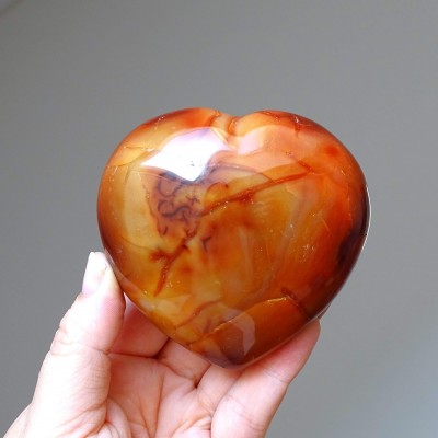 Polished carnelian - heart 378g, Madagascar