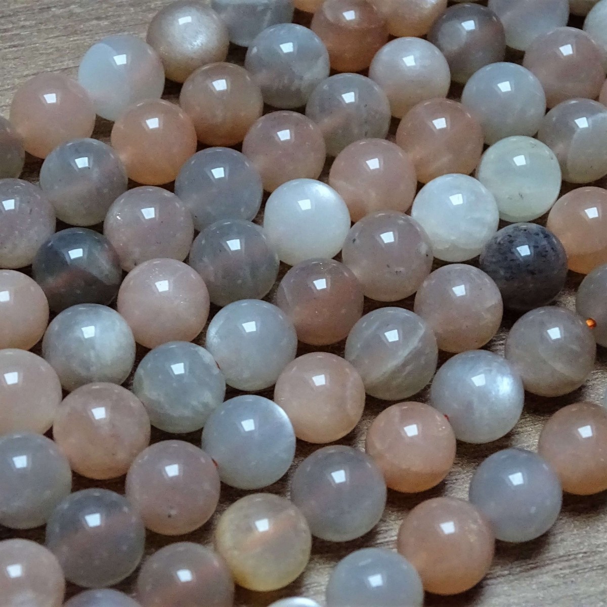 Mineral beads - MOONSTONE Ø 8 mm (50 beads, color mix)