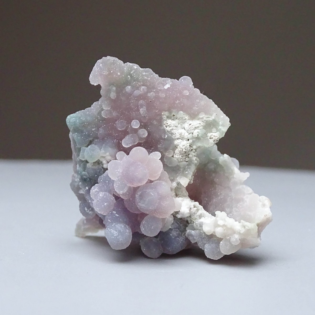 Grape chalcedony 12.5g, Indonesia