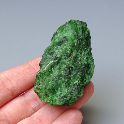 Chromdiopside natural mineral top quality 64g, Russia