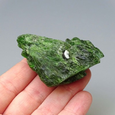 Chromdiopside natural mineral top quality 58g, Russia