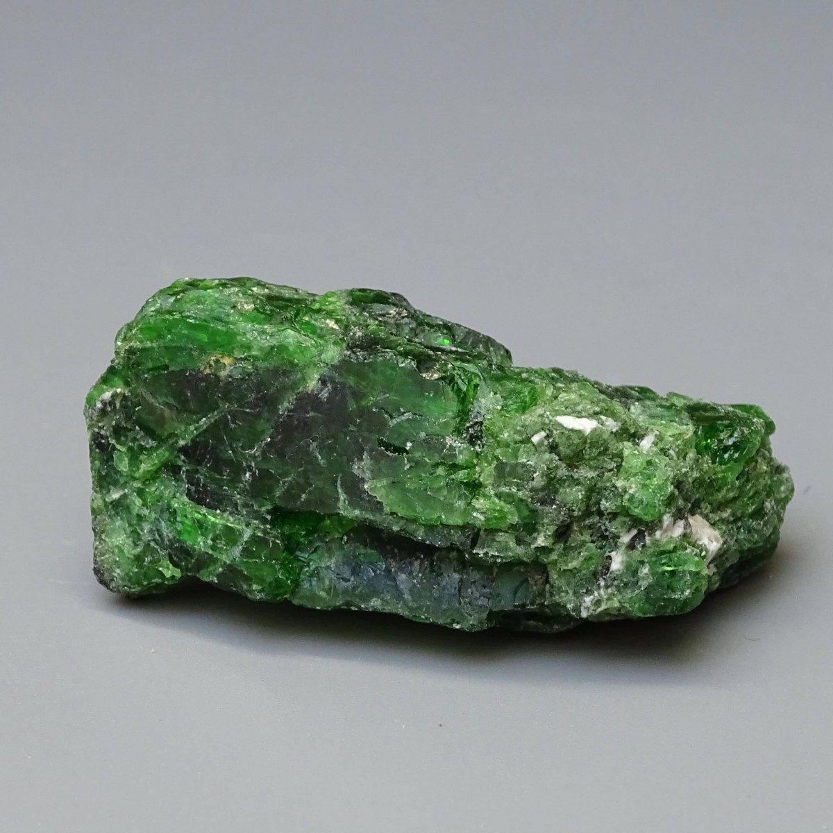 Chromdiopside natural mineral top quality 46g, Russia