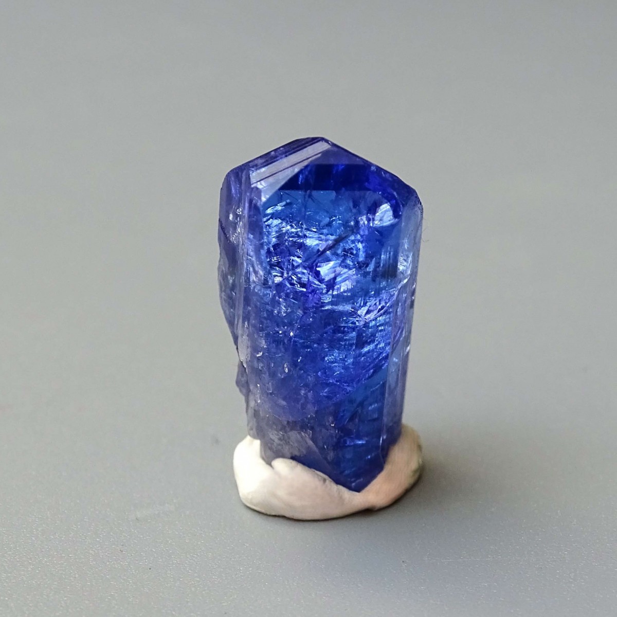 Tanzanite natural crystal 5.1g, Tanzania