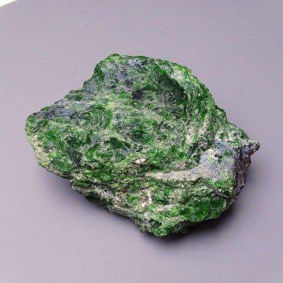 Chromdiopside natural mineral top quality 435g, Russia