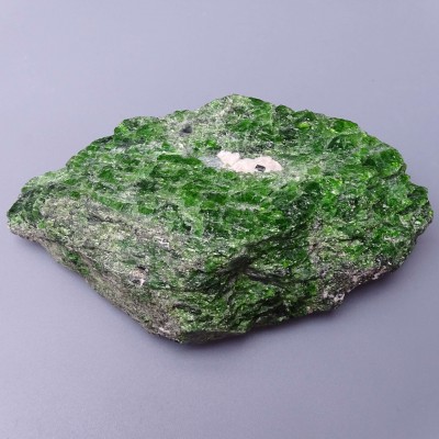 Chromdiopside natural mineral top quality 496g, Russia