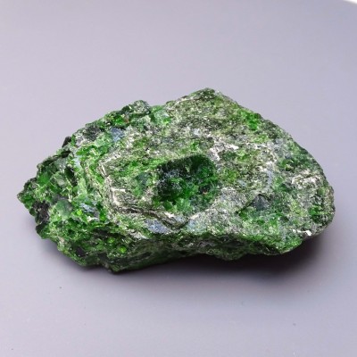 Chromdiopside natural mineral top quality 356g, Russia