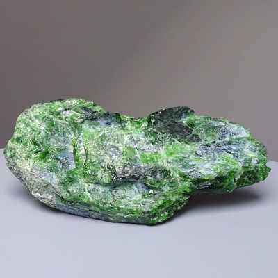 Chromdiopside natural mineral top quality 211g, Russia