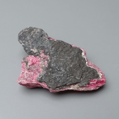 Rhodonit-Rohmineral 176g, Brasilien