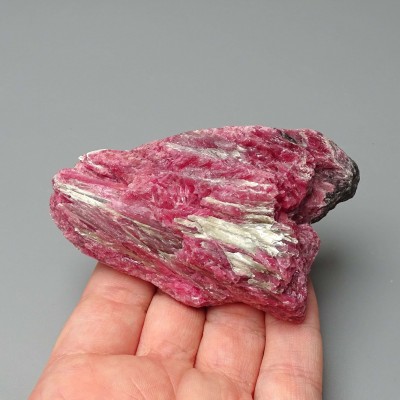 Rhodonit-Rohmineral 176g, Brasilien