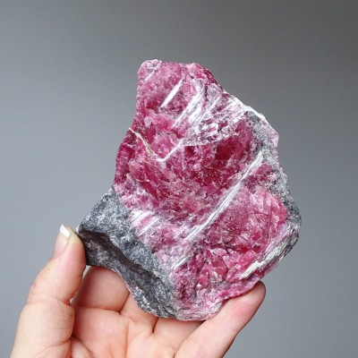 Rhodonite raw mineral 337g, Brazil