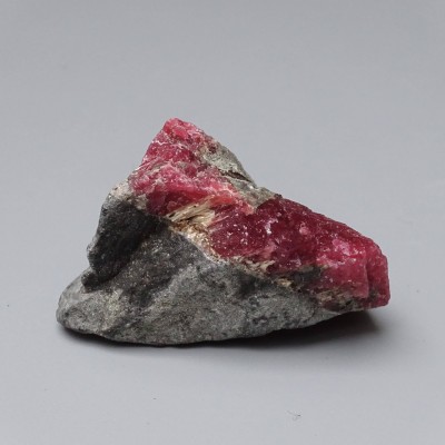 Rhodonit-Rohmineral 116g, Brasilien