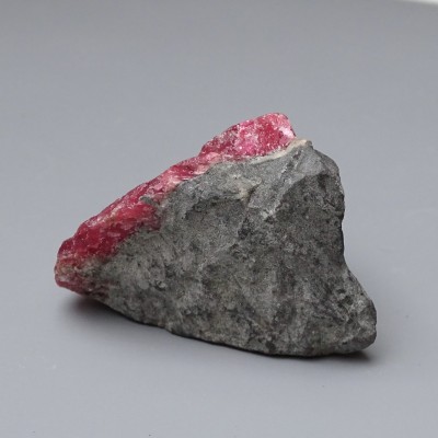 Rhodonit-Rohmineral 116g, Brasilien