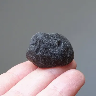 Agni Manitite tektit 14.2g, Indonesia