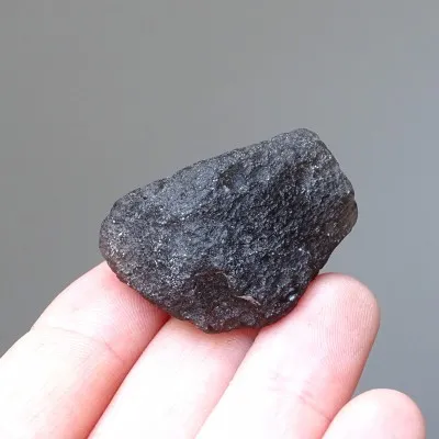 Agni Manitite tektit 15.4g, Indonesia