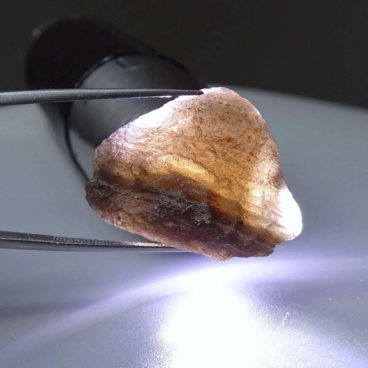 Agni Manitite tektit 16.3g, Indonesia