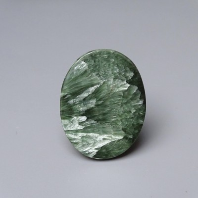 Serafinite polished cabochon 7.7g Russia