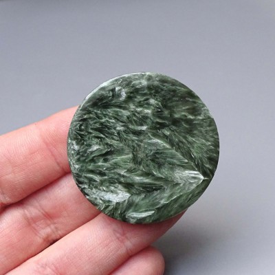 Serafinite polished cabochon 11g Russia