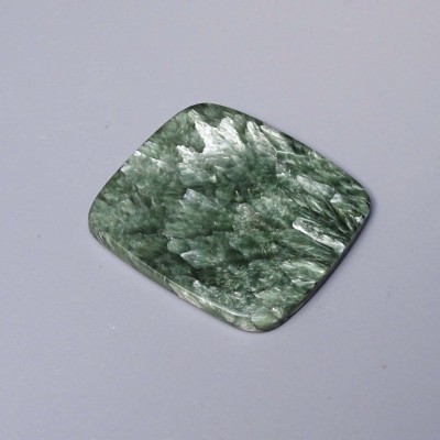 Serafinite polished cabochon 8.7g Russia