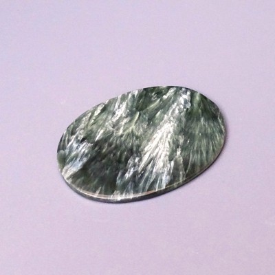 Serafinit polierter Cabochon 6,5g Russland