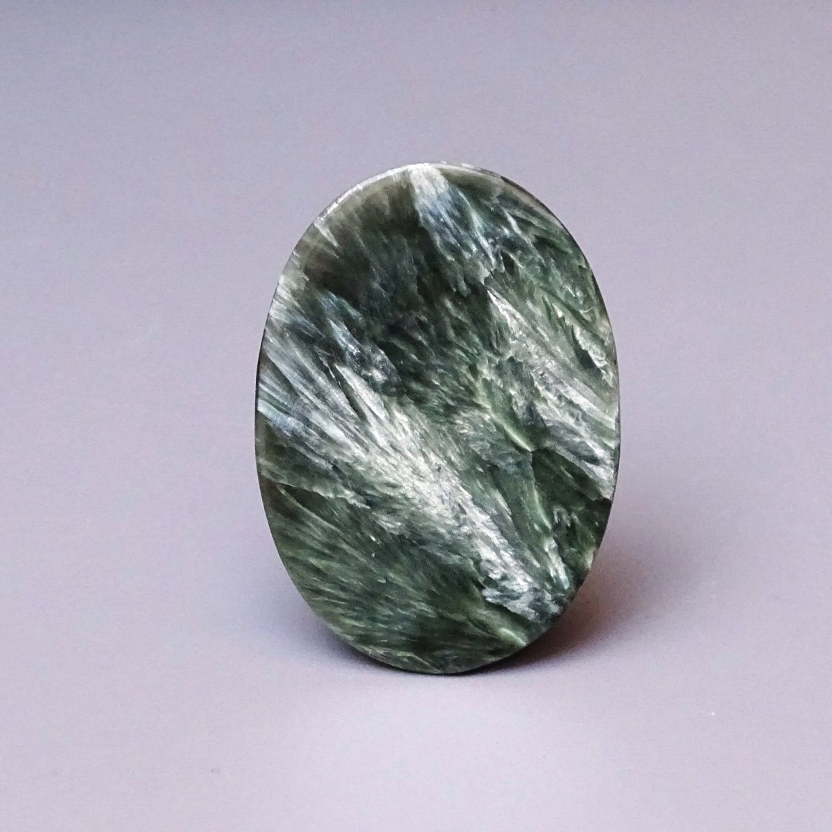 Serafinite polished cabochon 6.5g Russia